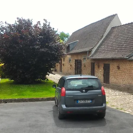 Le Moulin De Cohem Bed & Breakfast 3*